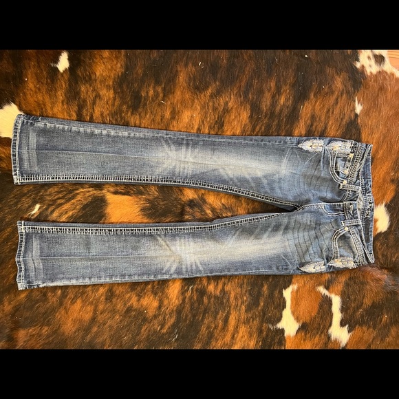 Grace in LA jeans - Picture 2 of 4